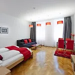 Stadthalle - FamilyCityApartment